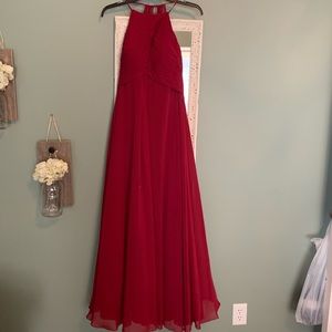 Azazie Ginger Dress Size: 8 Color: Burgundy